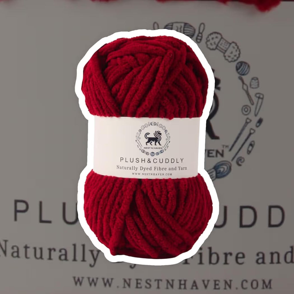 Plush and Cuddly Yarn (100 gram) - Cranberry