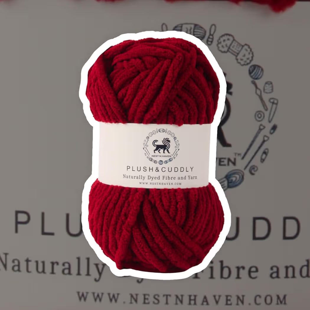 Plush and Cuddly Yarn (100 gram) - Cranberry
