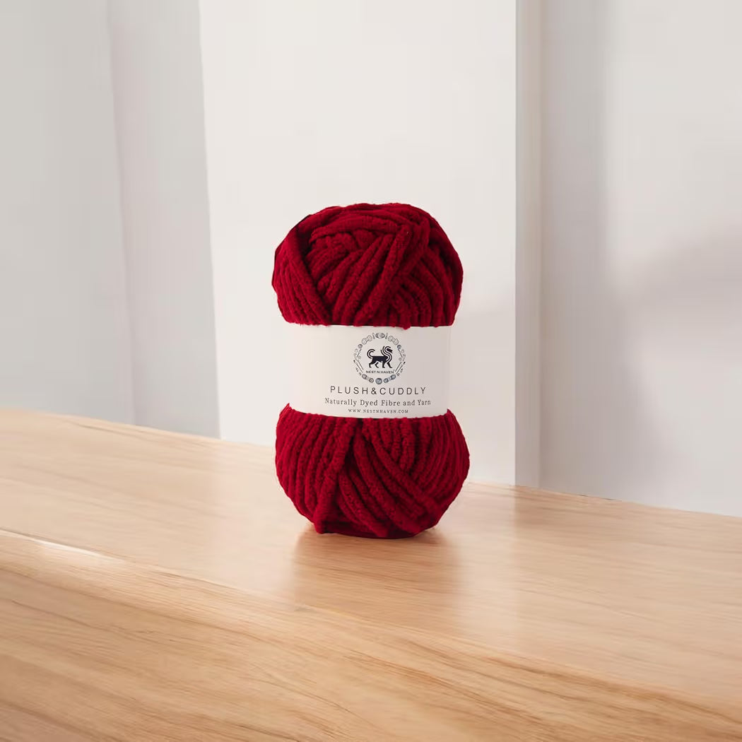 Plush and Cuddly Yarn (100 gram) - Cranberry
