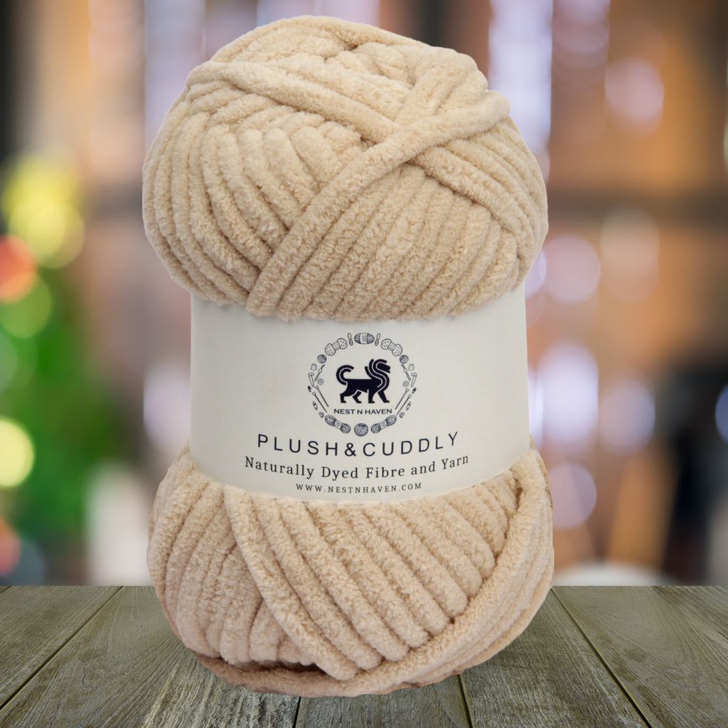 Plush and Cuddly Yarn (100 gram) - Beige