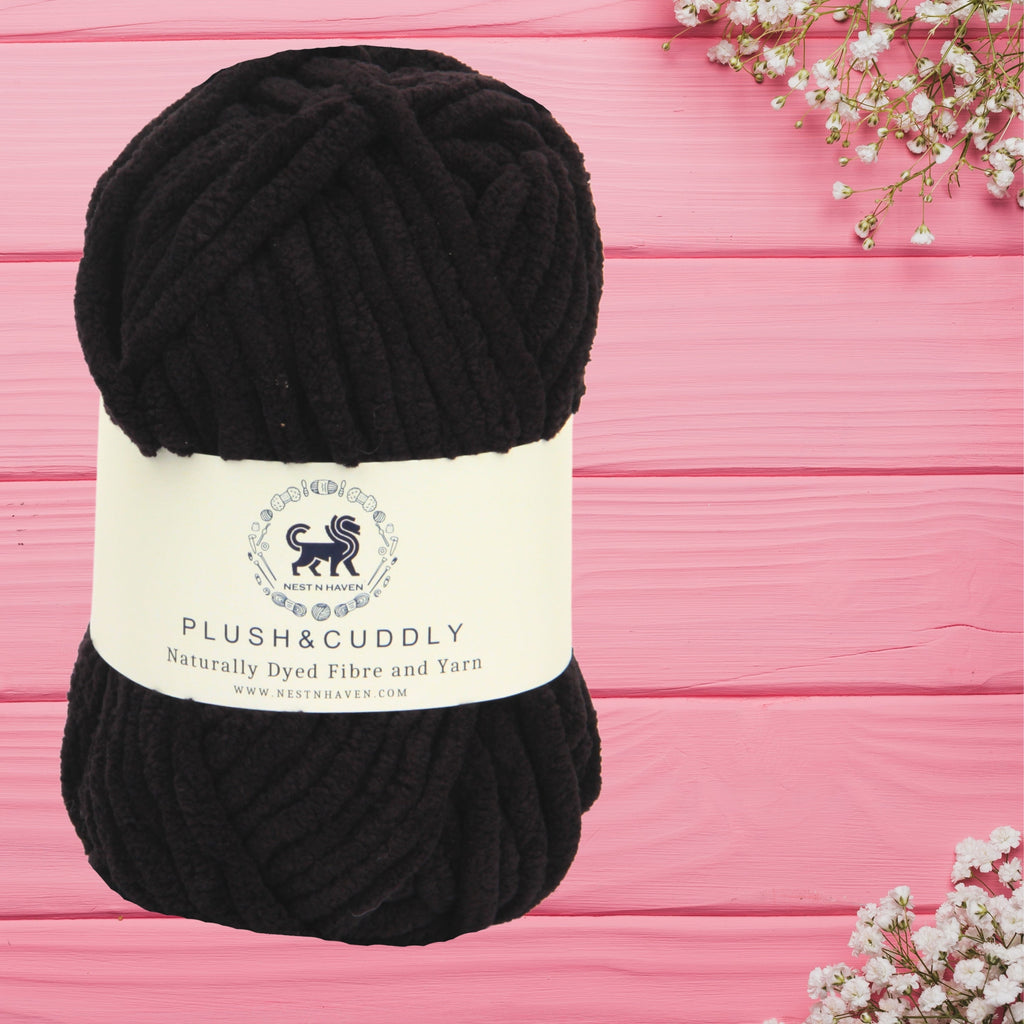 Plush and Cuddly Yarn (100 gram) - Black