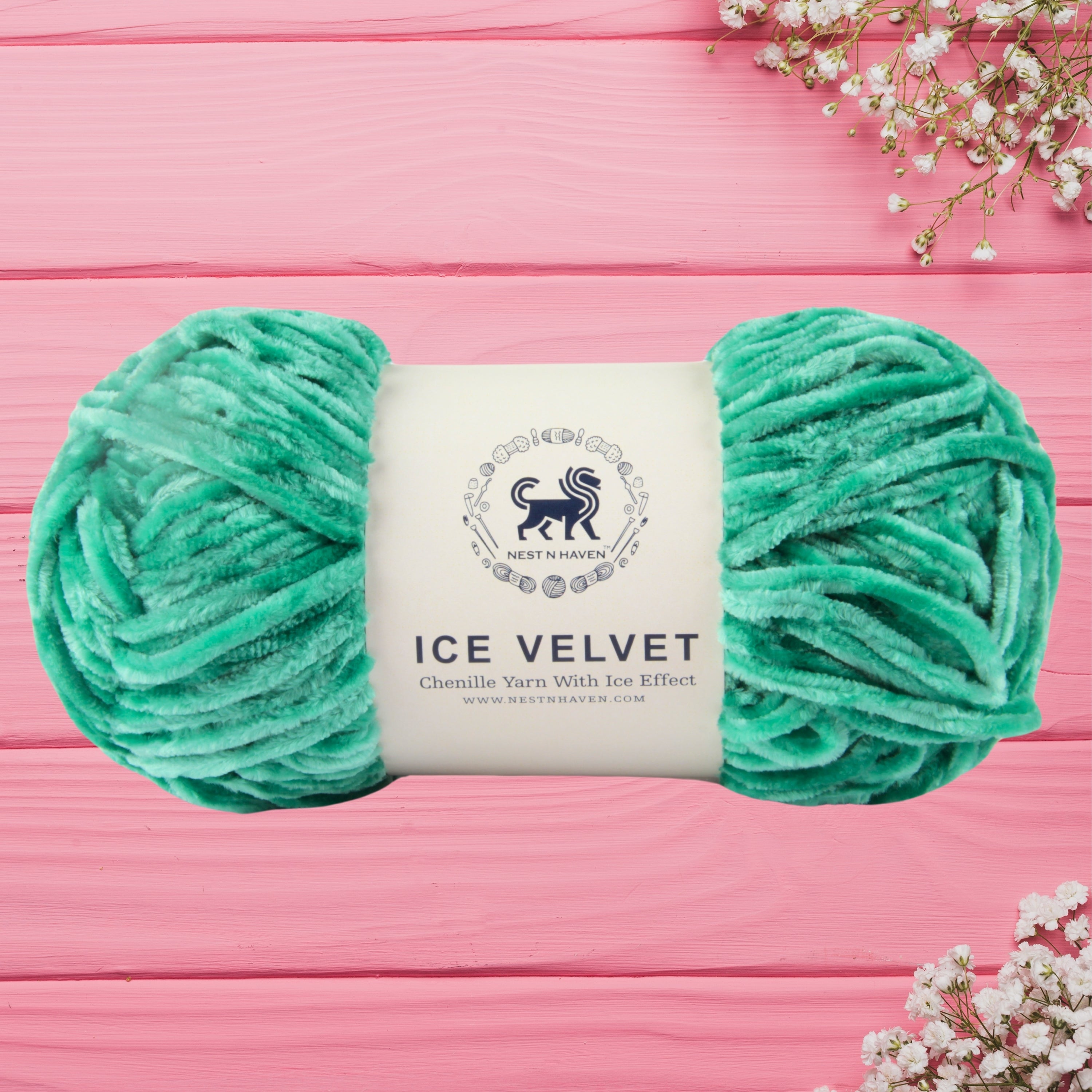 Ice Velvet Yarn, Chenille Supersoft Hand Knitting yarn Ball: (100 Gram) Green
