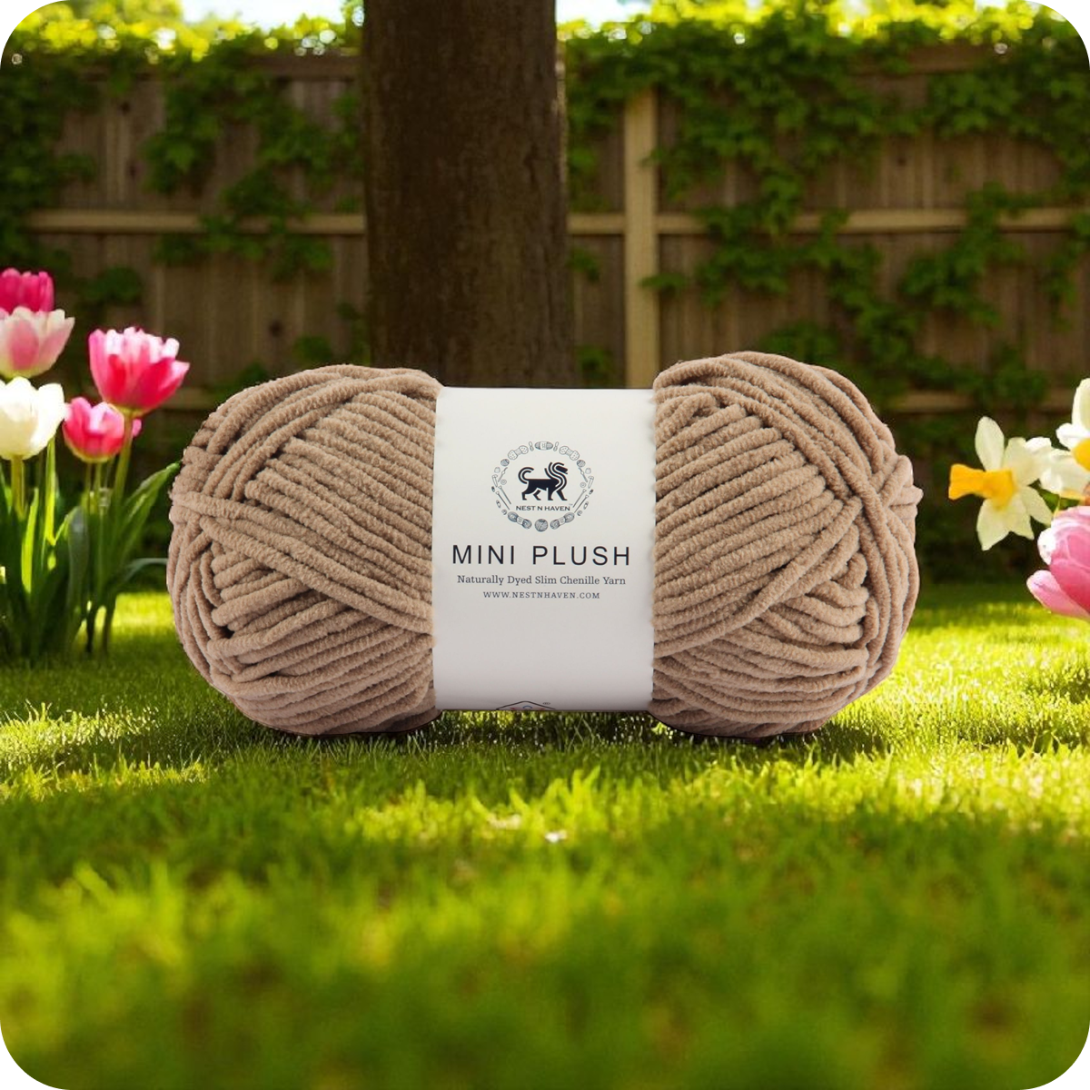 MINI Plush Chenille Yarn (100 gram) - Mouse Beige